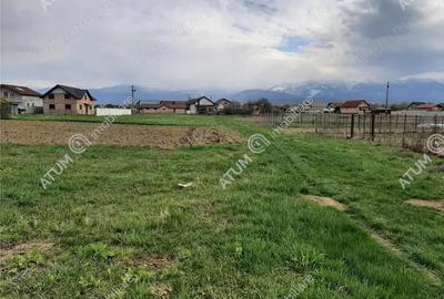 Teren de 1400 mp, în Central - 4