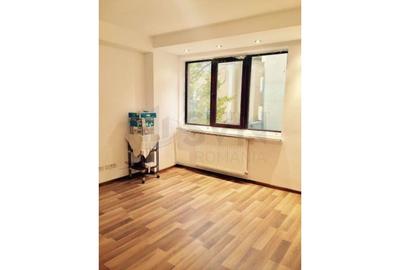 Casă individuală cu 5 camere cu Canalizare în Banu Manta - 25