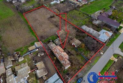 Casă cu 5 camere cu Teren 3151 Mp în Cataloi - 5
