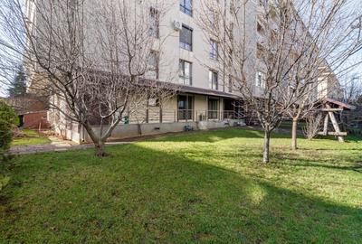 Apartament decomandat cu curte proprie de 170 mp - 1