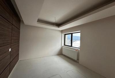 Vilă deosebită cu vedere panoramică la Munții Bucegi – Bușteni, str. Crinului - 22