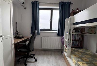 Apartament cu 3 camere decomandat în Cățelu - 6