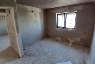 Casă cu 4 camere în Prundu - 4