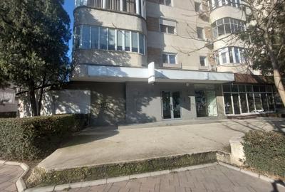 FAR - bd. 1 Mai, spatiu comercial 98 mp. - 1