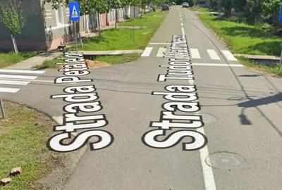 Casă cu 4 camere cu Teren 521 Mp în Central - 2