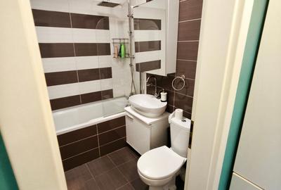 Apartament renovat, mobilat si utilat complet; FARA urgenta sau risc seismic - 6