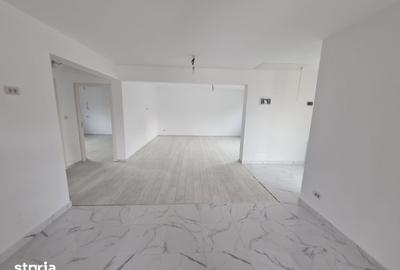 Casă cu 3 camere cu Teren 350 Mp în Săucești - 1