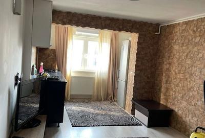 Apartament cu 2 camere semidecomandat în Titan