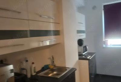 Inchiriez Apartament 3 camere Mamaia Nord la 50 m de plaja - 4