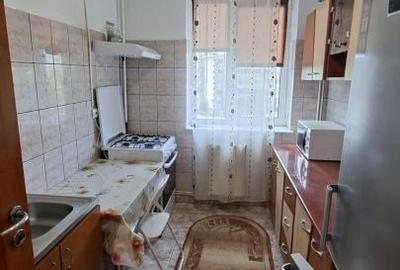 Apartament cu 2 camere semidecomandat în Craiovei - 4