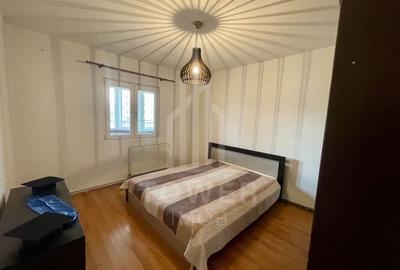 Apartament cu 3 camere decomandat, mobilat în Turnișor