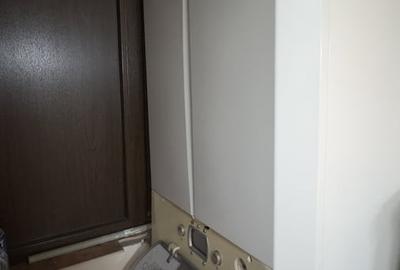 Apartament cu 4 camere semidecomandat, mobilat în Costin Georgian - 15