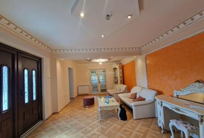 Resita Casa Zona Triaj - 1