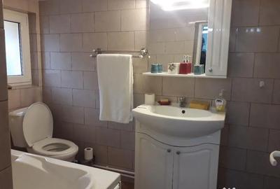 Casă cu 3 camere cu Teren 1800 Mp în Plopeni - 3