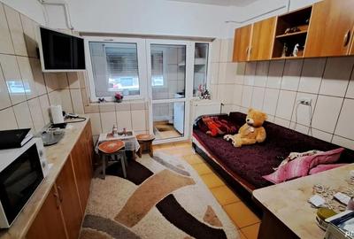 Garsonieră decomandată în Buzaului - 9