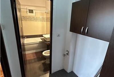 Apartament cu 3 camere decomandat, mobilat în Circumvalațiunii - 5