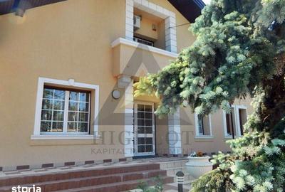 Casă cu 6 camere cu Teren 1400 Mp în Central - 4