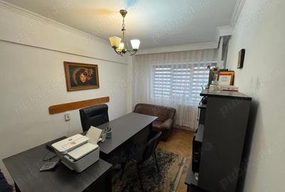 Garsoniera zona Farmacia Convalaria ETAJ 1 - 8