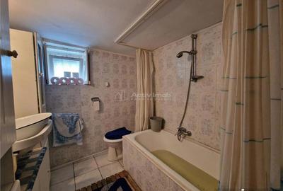 Casă cu 5 camere cu Teren 2446 Mp în Central - 13