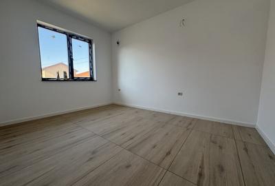 Duplex 3 camere, 80mp, teren 280mp, eficient energetic  in Utvin - 4