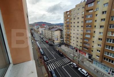 Apartament 4 camere -  Calea Moldovei - 5