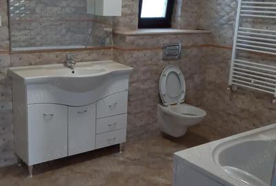 Casă cu 4 camere cu Teren 400 Mp în Domnești - 5