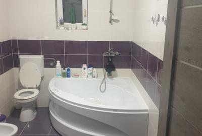 Casă cu 4 camere cu Teren 493 Mp în Central - 10
