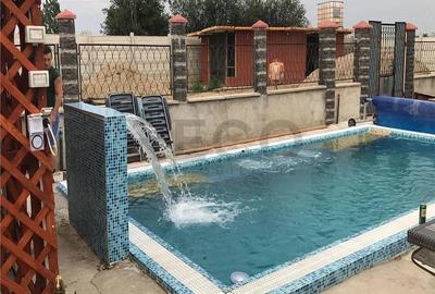 Casă cu 8 camere cu Teren 2594 Mp în Vest - 2