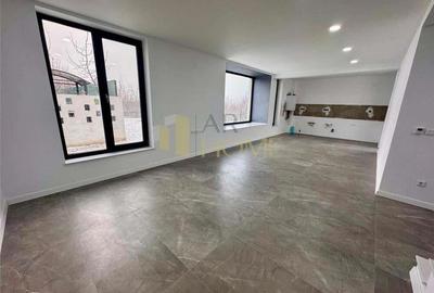 Vanzare casa 4 camere plus garaj, in Paulesti, zona cu priveliste la padure. - 2