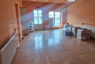 Casa in Centru Civic 4 camere , D +P+ E , PLUS SPATIU COMERCIAL - 18