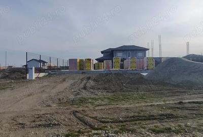 Teren de 650 mp, în Central