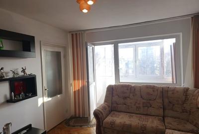 Apartament cu 3 camere decomandat în Inel II - 3