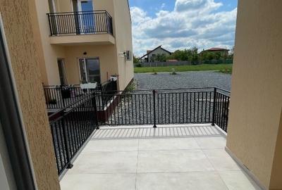 Apartament cu 3 camere decomandat în Moșnița Nouă - 3