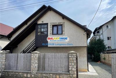 Casă cu 9 camere cu Teren 536 Mp în Central - 2