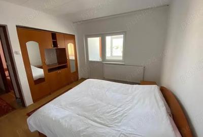 Apartament cu 3 camere decomandat în Central - 3