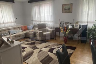 Casă cu 7 camere cu Teren 900 Mp în Central - 18