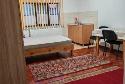 Garsonieră decomandată, mobilată în Tătărași - 3