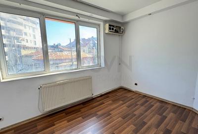 REV2004337 Casa 12 camere Unirii Calea Calarasilor - 12