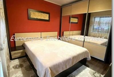 Apartament 3 camere decomandate zona Tomis 3 - 5