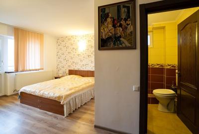 Hotel/Pensiune, de 400 mp, în Băile 1 Mai - 5
