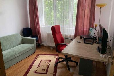 Apartament cu 3 camere decomandat în Sârbi - 1