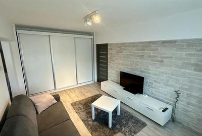Apartament cu 2 camere semidecomandat în 13 Septembrie