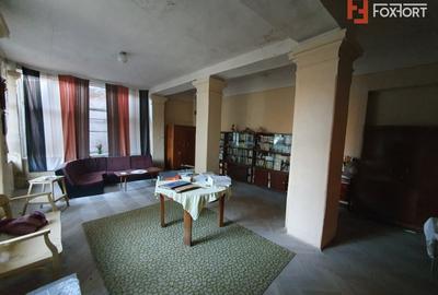 Apartament cu 5 camere nedecomandat, mobilat în Central - 2