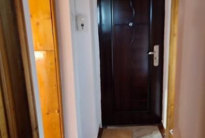 Garsonieră decomandată în Gară - 4