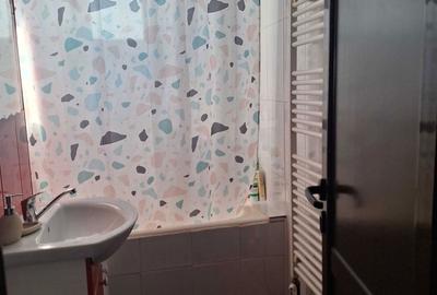 Apartament cu 3 camere decomandat în Central - 4