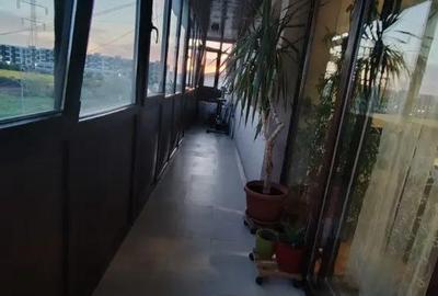 Apartament cu 5 camere semidecomandat în Central - 1