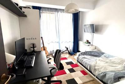 Apartament cu 4 camere în Central - 2