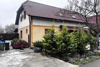 Casă cu 3 camere cu Teren 249 Mp în Biharia
