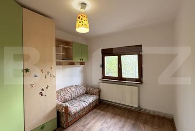 Apartament 3 camere decomandat, et. 1, 72 mp, zona 1 Mai - 11