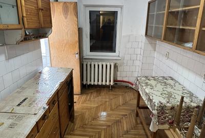 Apartament cu 3 camere decomandat, mobilat în Central - 15